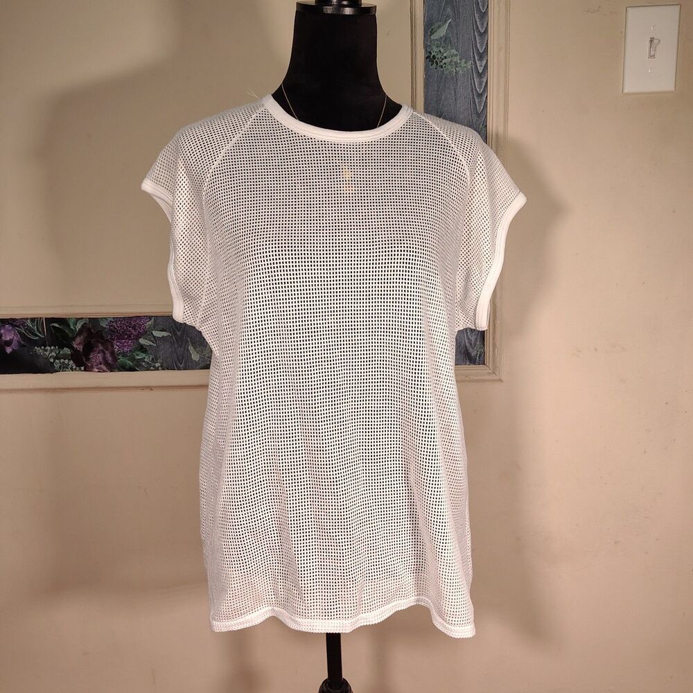 VTG 80s Netted Sleeveless Mens Shirt Size L/T431